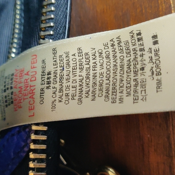 BURBERRY Pebbled Blue Grain Leather Small Harrogate Crossbody Bag - Picture 14 of 14